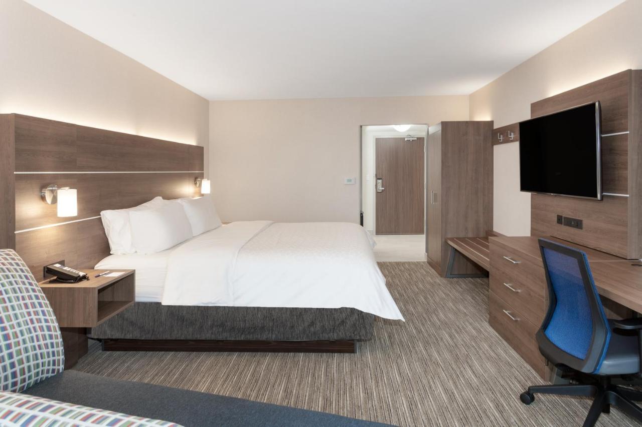 Holiday Inn Express Hotel & Suites Ottawa Airport By Ihg Kültér fotó