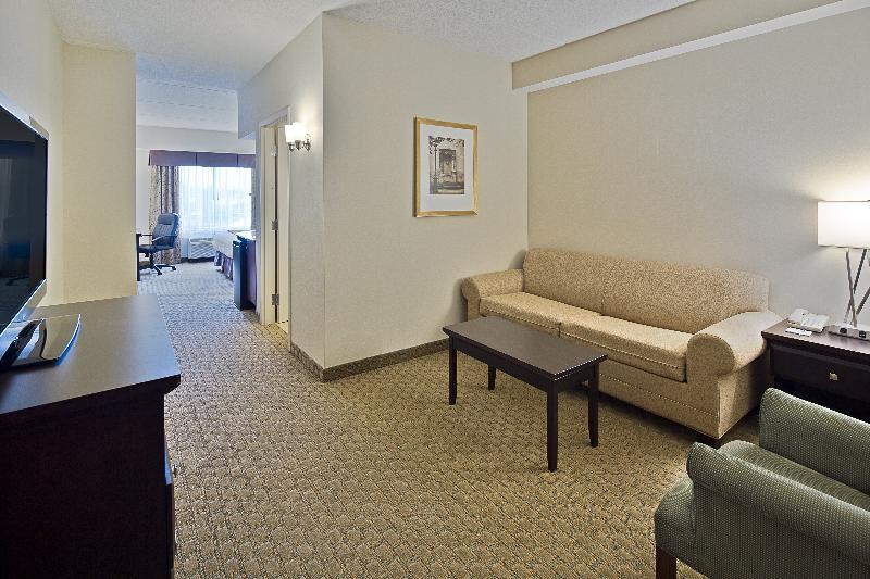 Holiday Inn Express Hotel & Suites Ottawa Airport By Ihg Kültér fotó
